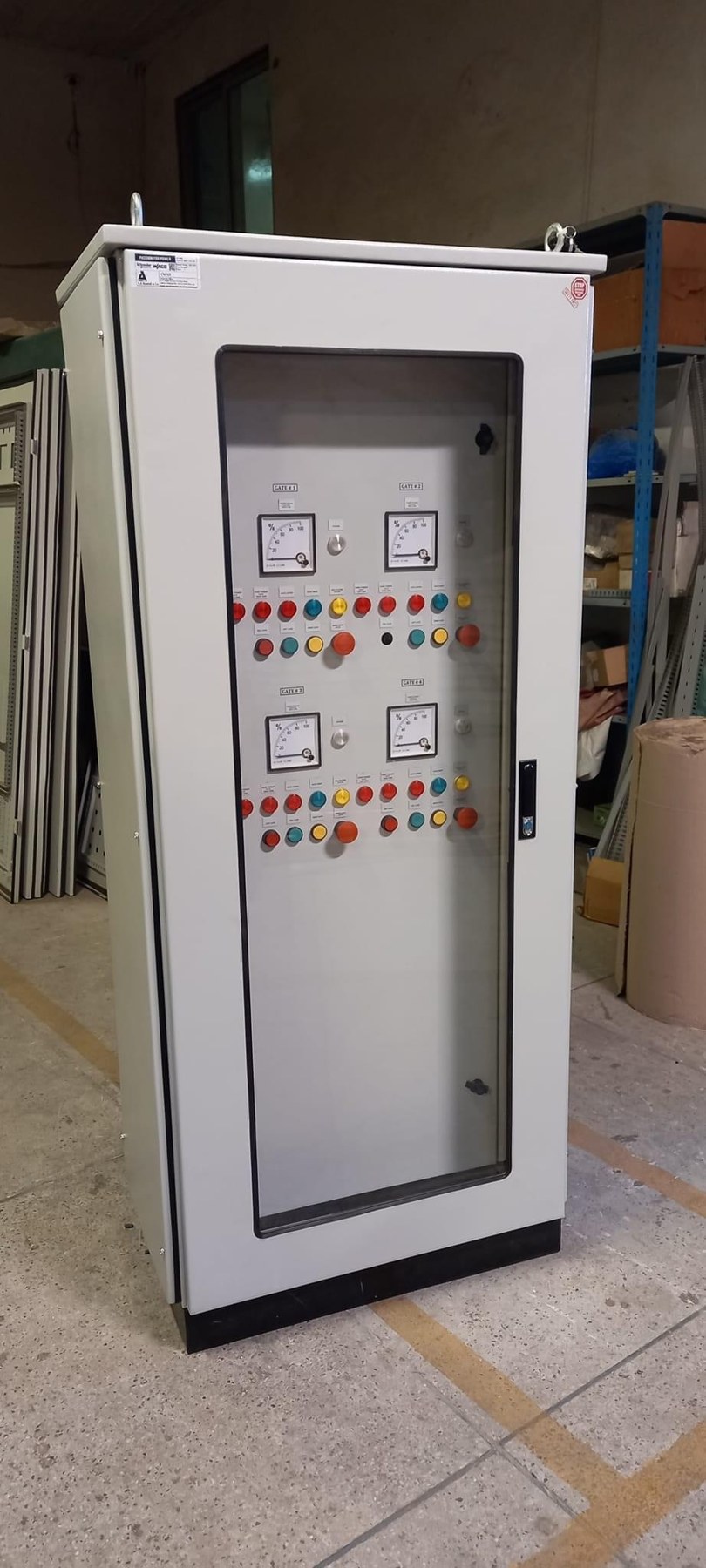 Four-gate control interface